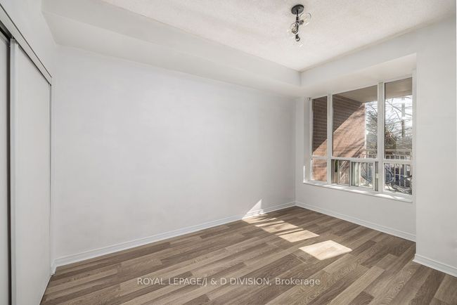 207 - 485 Rosewell Ave, Condo with 1 bedrooms, 1 bathrooms and 1 parking in Toronto ON | Image 16
