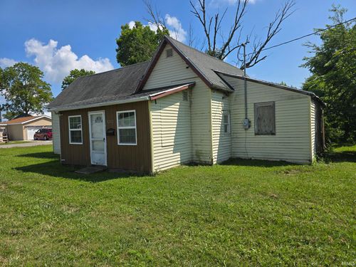 3202 S Hamaker St, Marion, IN, 46953-3923 | Card Image