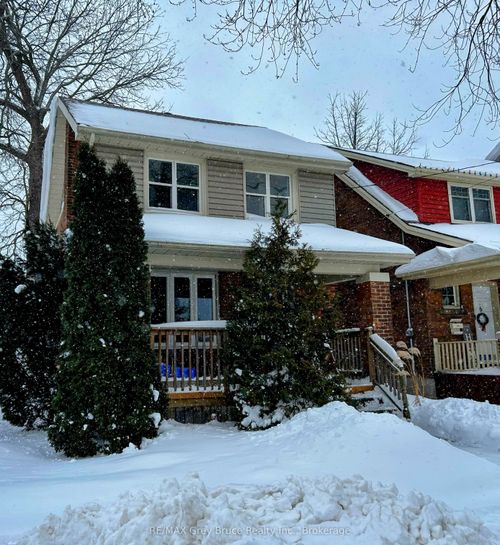 937 4th Ave E, Owen Sound, ON, N4K2N9 | Card Image