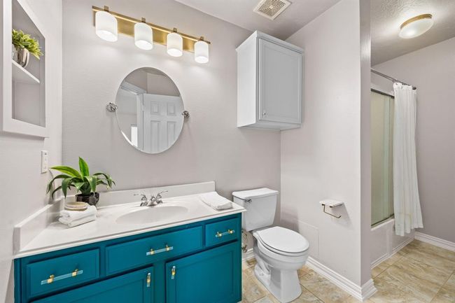14214 Ayers Rock Rd, House other with 3 bedrooms, 2 bathrooms and 2 parking in Sugar Land TX | Image 28