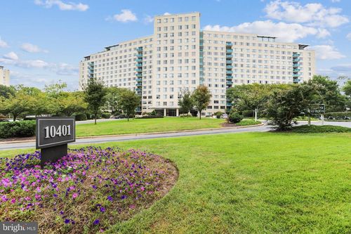apt-120-10401 Grosvenor Pl, ROCKVILLE, MD, 20852-4628 | Card Image