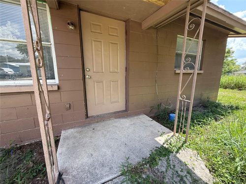 116 Court St Sw, FORT MEADE, FL, 33841-3424 | Card Image