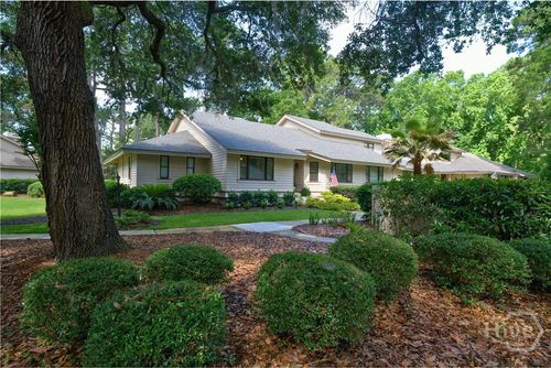 24 Franklin Creek Rd N, Savannah, GA, 31411-2807 | Card Image