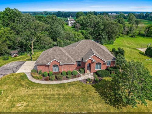 2864 Woodhaven Circle, LAWRENCE, WI, 54115 | Card Image