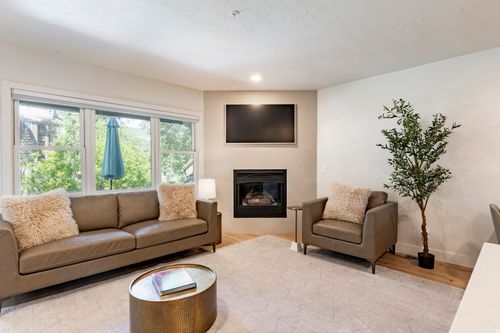 unit-11-690 Deer Valley Dr, Park City, UT, 84060-6892 | Card Image