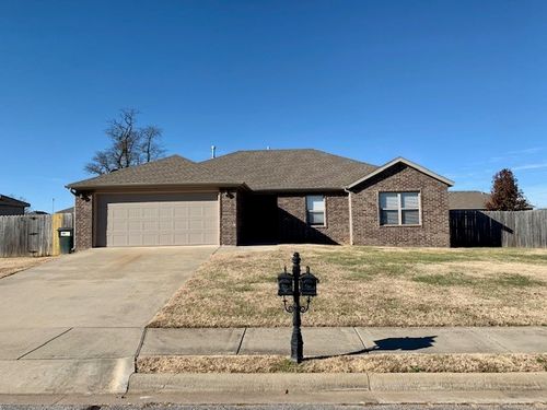 320 Aster St, Centerton, AR, 72719-7939 | Card Image
