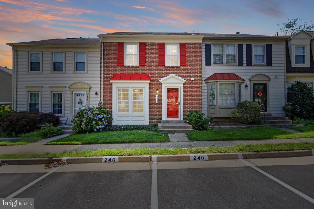 Residential in FAIRFAX 2