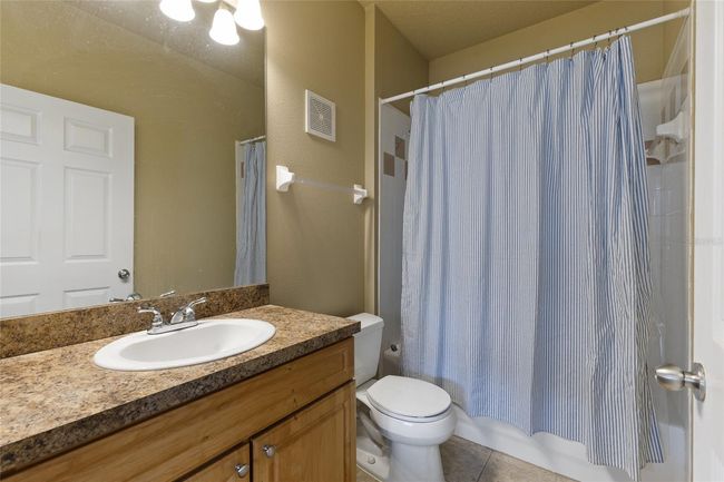 306 - 1257 Sw 9 Th Rd, Condo with 3 bedrooms, 3 bathrooms and null parking in Gainesville FL | Image 12