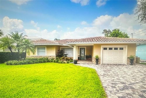 120 Bayside Dr, CLEARWATER, FL, 33767-2501 | Card Image