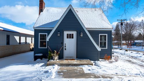 1 Merrill Crest Dr, Madison, WI, 53705-2703 | Card Image