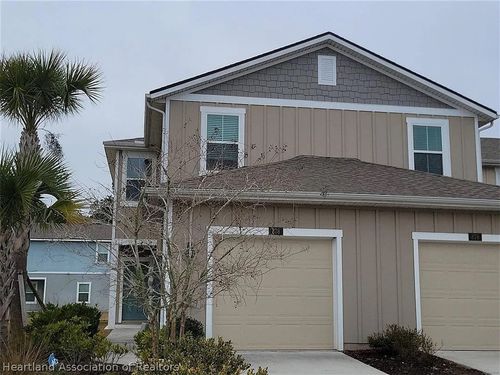 878 Capitol Pkwy, Jacksonville, FL, 32218-2992 | Card Image