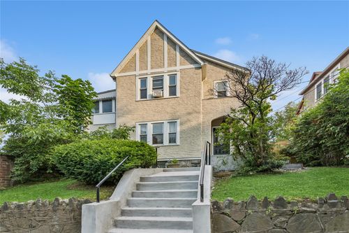 222 E 4th St, Mount Vernon, NY, 10553-1414 | Card Image