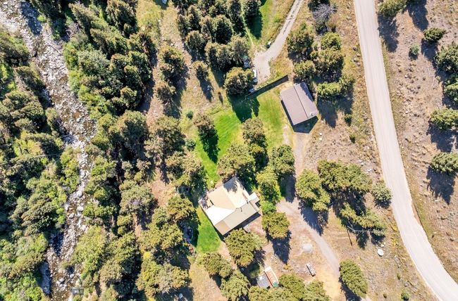 486 Jardine Rd, House other with 3 bedrooms, 2 bathrooms and null parking in Gardiner MT | Image 34