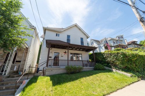 917 Tyndall St, Pittsburgh, PA, 15204-2332 | Card Image