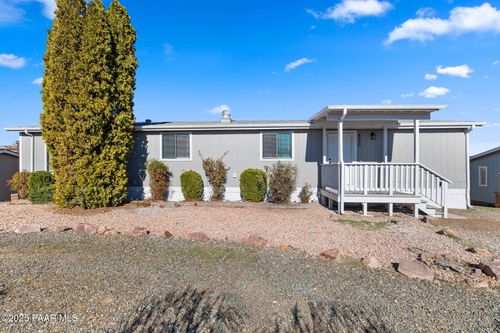 8850 E Roadrunner Dr, Prescott Valley, AZ, 86314-4375 | Card Image