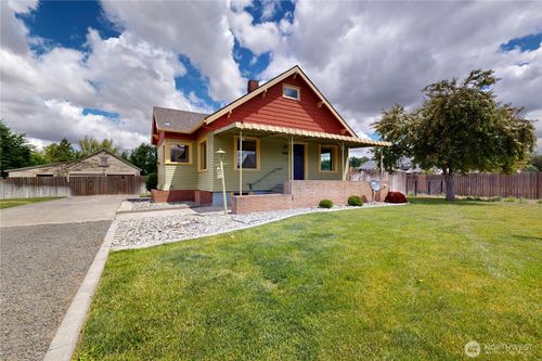 146 Blalock Dr, Walla Walla, WA, 99362-6246 | Card Image