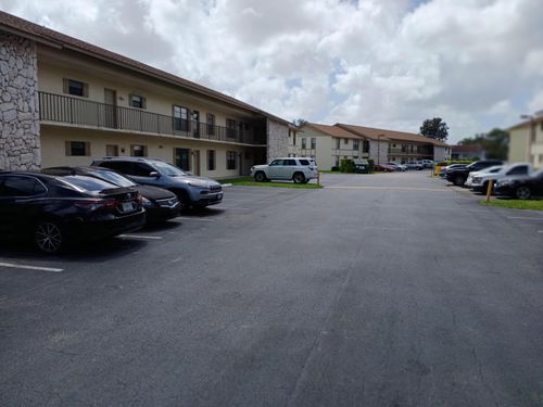 4-5925 Longbow Ln, West Palm Beach, FL, 33415-7063 | Card Image