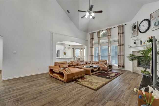 5920 Humber Ln, House other with 5 bedrooms, 4 bathrooms and null parking in Aubrey TX | Image 13