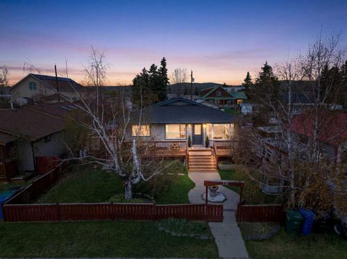 118 Frontenac Avenue Nw, Diamond Valley, AB, T0L2A0 | Card Image
