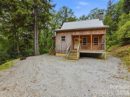 261 Yon Way, Maggie Valley, NC, 28751-5503 | Card Image