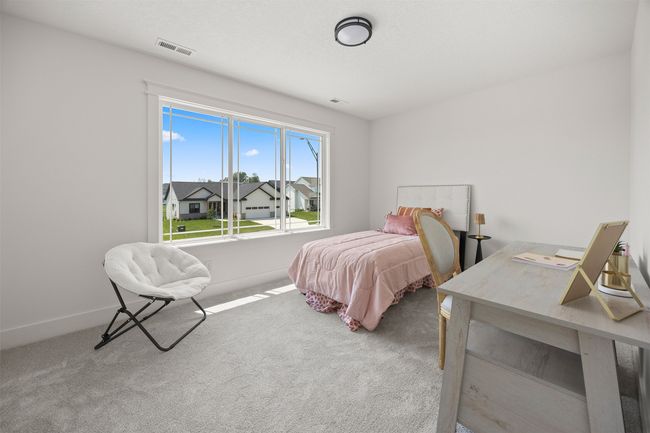 2228 N Green Lee, Home with 5 bedrooms, 4 bathrooms and null parking in Cumming IA | Image 35