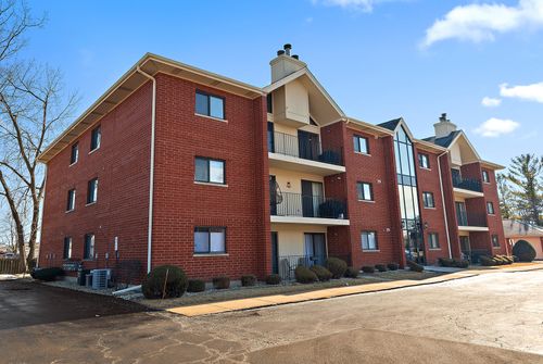3a-18245 66th Ct, Tinley Park, IL, 60477-6480 | Card Image