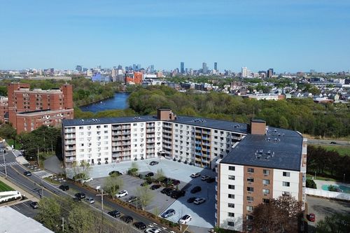 apt-615-151 Coolidge Ave, Watertown, MA, 02472-2867 | Card Image