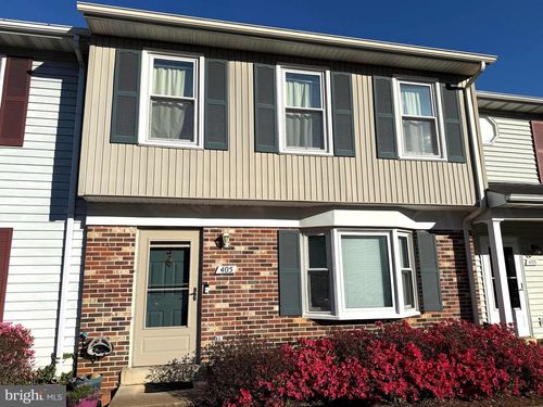 405 Forest Ct, WARRENTON, VA, 20186-2087 | Card Image