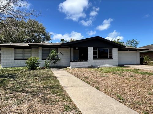 460 Palmetto St, Corpus Christi, TX, 78412-2740 | Card Image