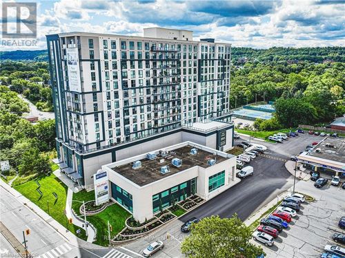 1001-870 Queenston Road, Hamilton (Stoney Creek), ON, L8G0B9 | Card Image