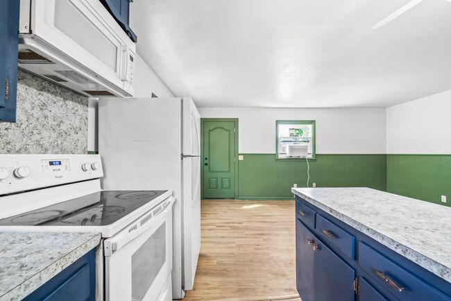 REAR - 2213 27 Th St, House other with 1 bedrooms, 1 bathrooms and null parking in Lubbock TX | Image 9