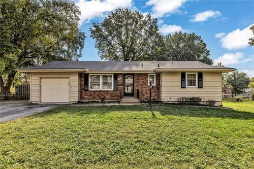 16409 E 31st St S, Independence, MO, 64055-2717 | Card Image