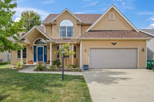 1411 Brookhaven Dr, Mahomet, IL, 61853-7616 | Card Image