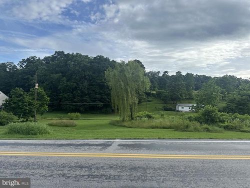 35 Valley Rd, SHREWSBURY, PA, 17361-1117 | Card Image
