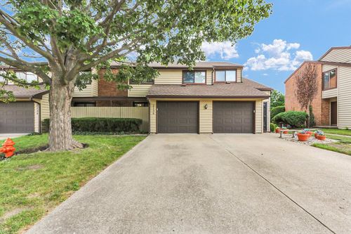 2138-2138 Harbortown Cir, Champaign, IL, 61821-6400 | Card Image