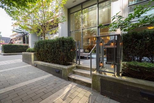 155 W 2nd Avenue, Vancouver, BC, V5Y0L8 | Card Image