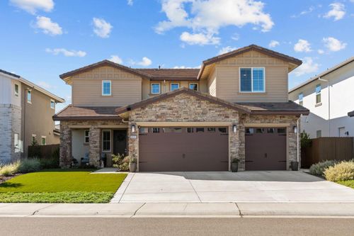 6850 Saratoga Estates Dr, El Dorado Hills, CA, 95762-4624 | Card Image