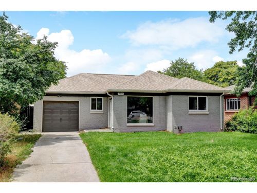 3075 Fairfax St, Denver, CO, 80207-2714 | Card Image
