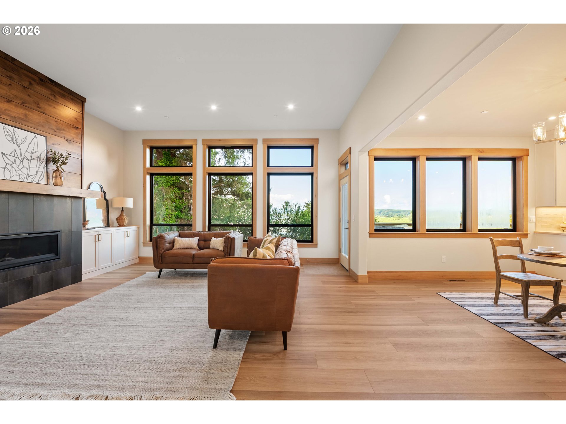 Residential in Astoria 4