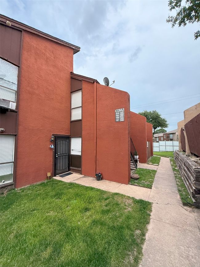 APT-2166 - 7152 Fair Oaks Ave, Condo with 1 bedrooms, 1 bathrooms and null parking in Dallas TX | Image 14