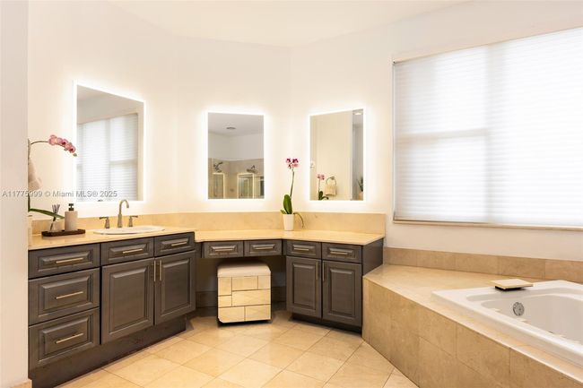 14 - 3707 Ne 214 Th St, Townhouse with 5 bedrooms, 6 bathrooms and null parking in Aventura FL | Image 23