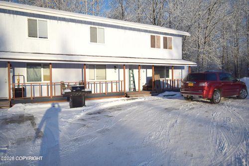 c-1411 Carolyn Cir, Anchorage, AK, 99504-2891 | Card Image