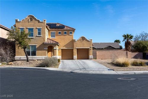 5866 Hollingshed Ct, North Las Vegas, NV, 89081-6426 | Card Image