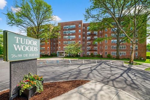 apt-5k-76 Dehaven Dr, Yonkers, NY, 10703-1342 | Card Image