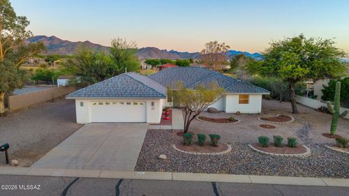 564 E Drawdown Trl, Vail, AZ, 85641-2351 | Card Image