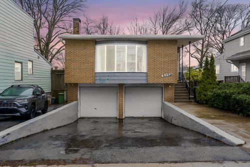 6291 Cork St, Halifax, NS, B3L1Y8 | Card Image
