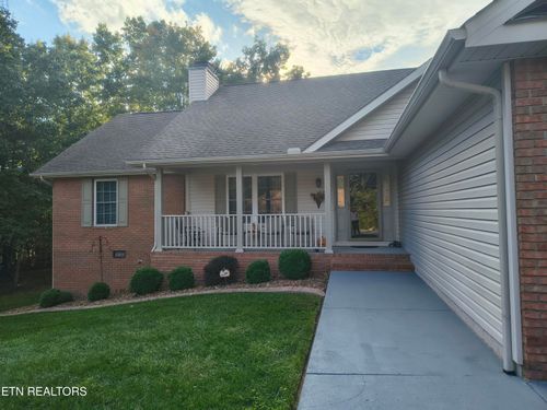136 Berkshire Loop, Crossville, TN, 38558-7147 | Card Image