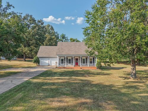 2802 Scenic Lake Dr., Corinth, MS, 38834 | Card Image
