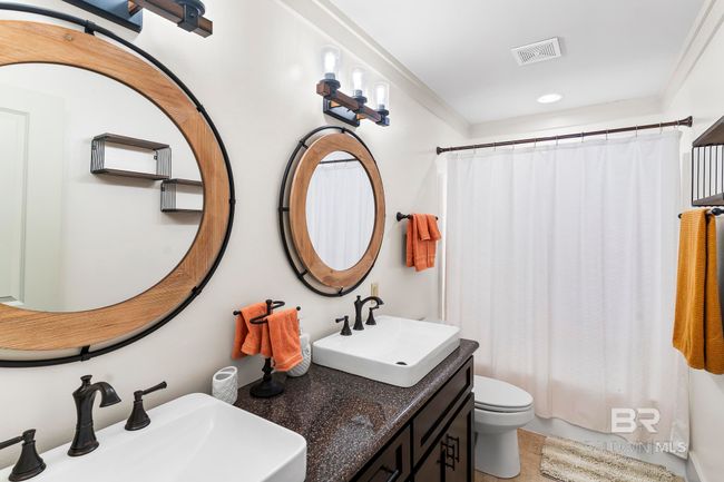 Bathroom | Image 29