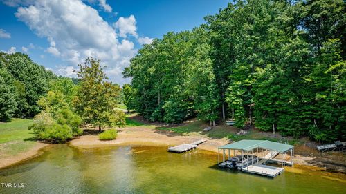 669 Piercetown Rd, Butler, TN, 37640-8017 | Card Image